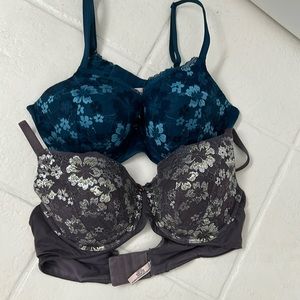 Victoria Secret bras - like new - size 40C
